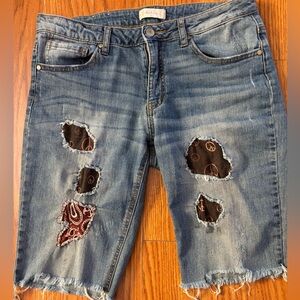 ALTAR’D STATE DESTROYED GRUNGE * PATCHWORK * ROCKER STYLE * DENIM JEAN SHORTS